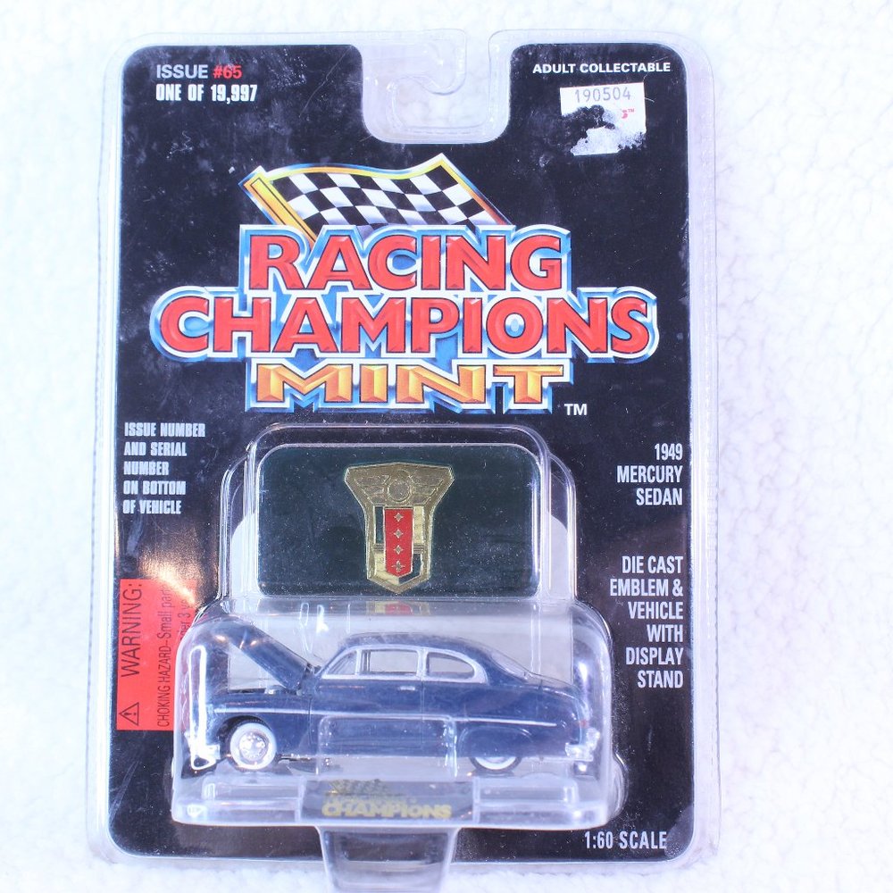 CAR Die Cast RACING CHAMPIONS MINT Motor Trend 1949‎ MERCURY SEDAN 1:60 NIP